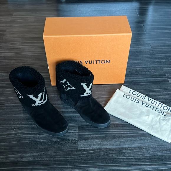 Louis Vuitton SnowDrop Boots - Picture 2 of 16